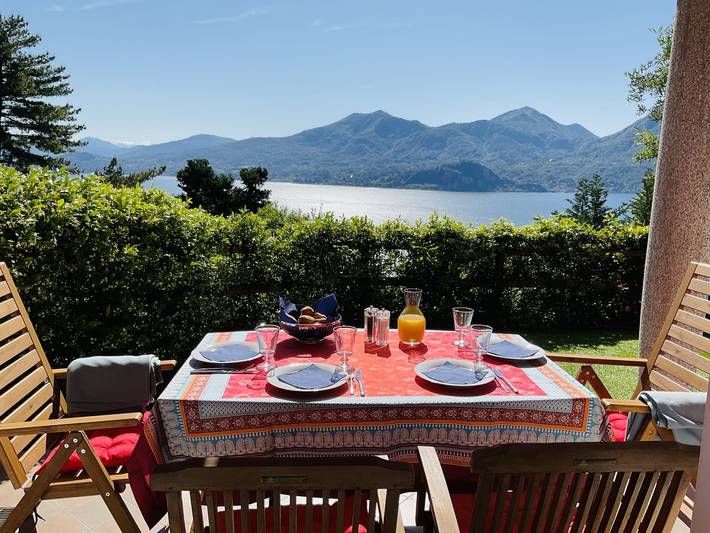 Ferienwohnung für 4 Personen, mit Garten und Seeblick sowie Terrasse in Lago Maggiore (Piemont) - 2