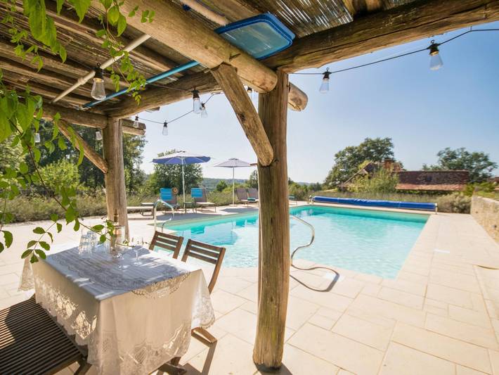 Maison de vacances pour 6 personnes, avec Terrasse ainsi que Jardin et Piscine
