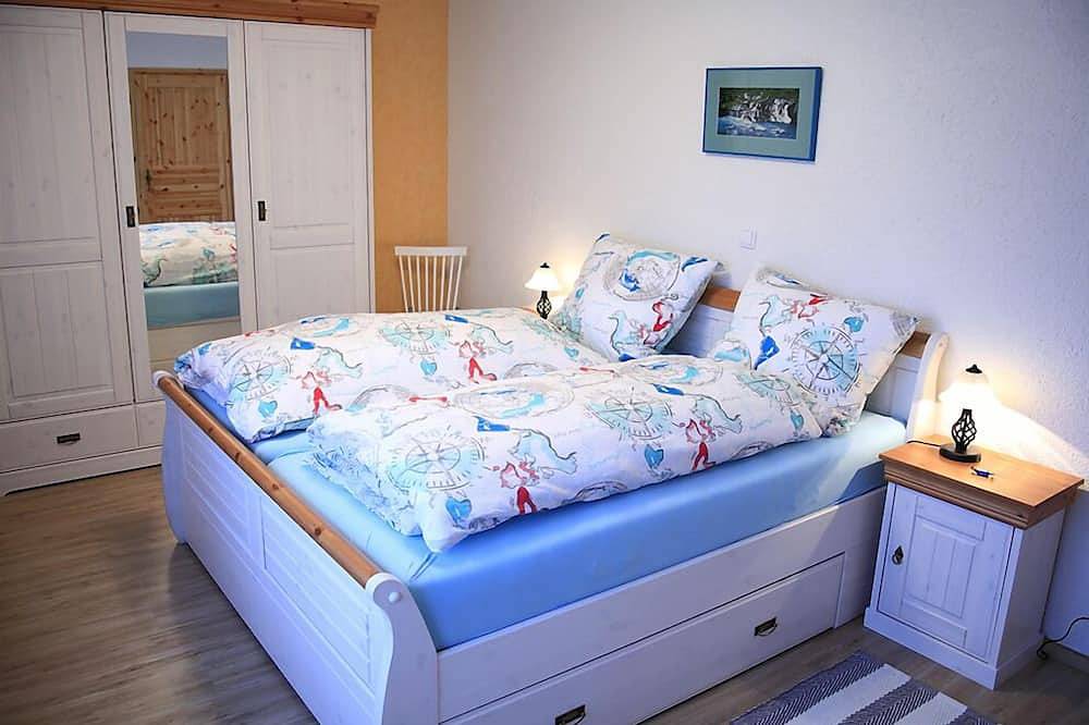 Ganze Wohnung, Ferienwohnung in idyllisch gelegener Waldrandlage mit eigener Terasse in Wald-Michelbach, Bergstraße