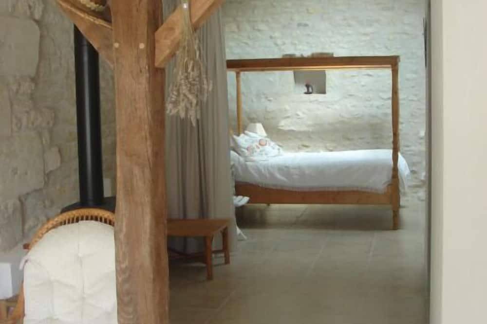 Gîte *** 4 pers avec jardin privatif dans village saintongeais  estuaire à 5 km in Saint-Fort-sur-Gironde, Région de Jonzac