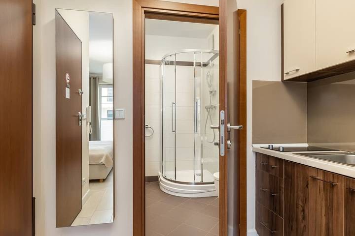 Ganze Ferienwohnung, Modern Studio close to the Beach | Balcony | Parking in Swinemünde, Stettiner Haff
