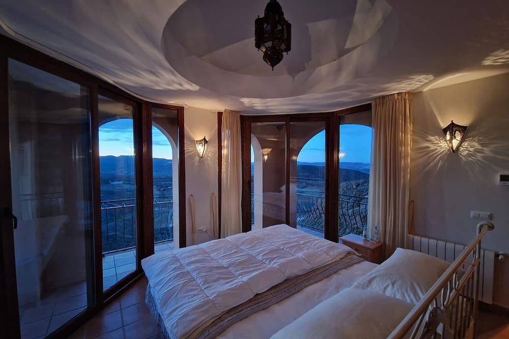 Spectacular mountain views in a romantic location. Close to Mojacar beaches. in Cortijo Cabrera, Turre