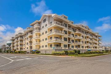 Vacation Apartment for 10 Guests in Sandbridge, Virginia, Picture 1