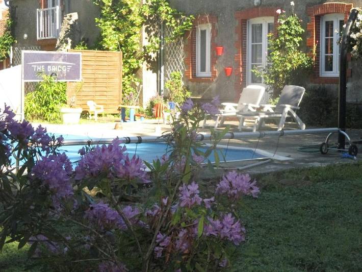 Gîte pour 4 personnes, avec piscine et jardin, animaux acceptés à Frossay
