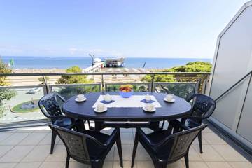 Ferienwohnung für 5 Personen, mit Balkon in Lignano Sabbiadoro