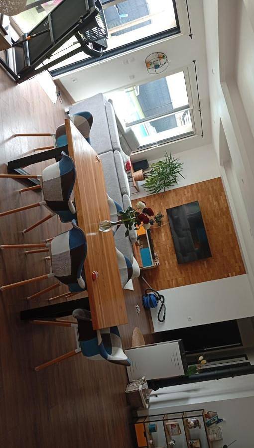 Location de vacances pour 8 personnes, avec terrasse et piscine à Chemiré-le-Gaudin - 3