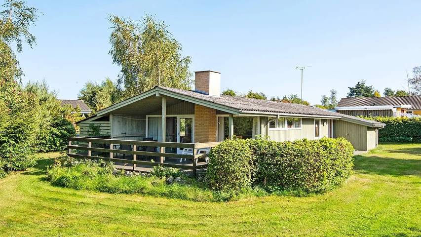 Ferienhaus für 7 Personen, mit Terrasse in Djursland