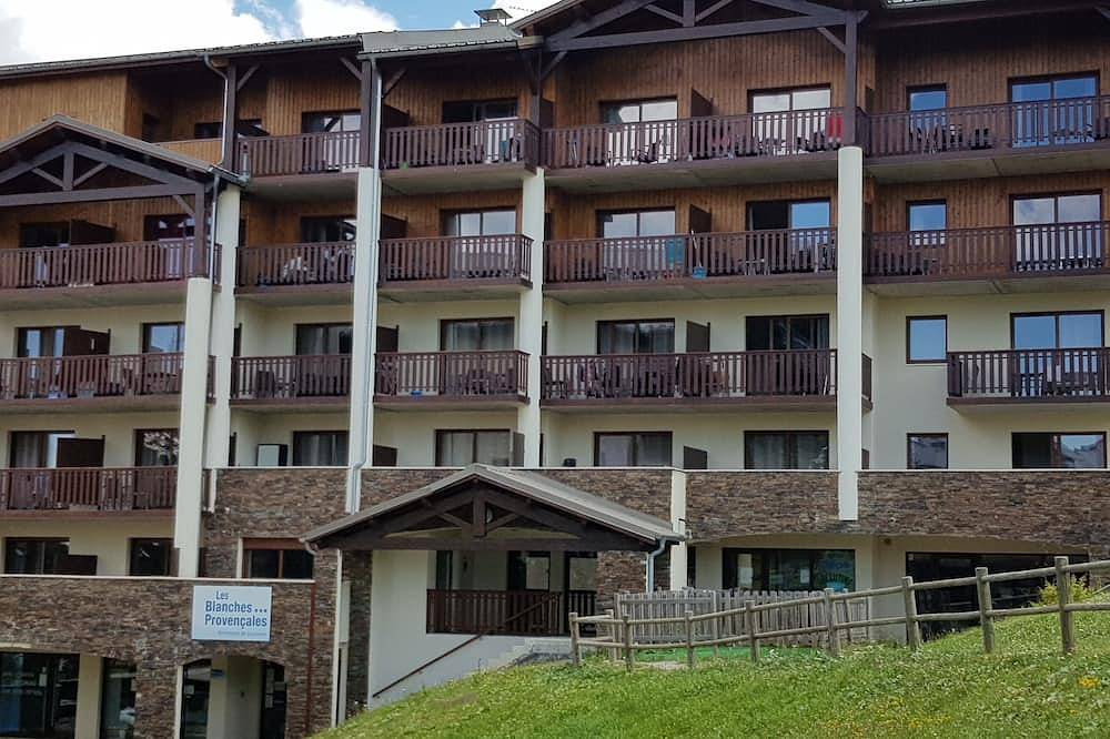 Apartamento entero, T2/7-Apartamento-Club-Baño privado con bañera-Vista a la Montana in Selonnet, Alpes de Alta Provenza