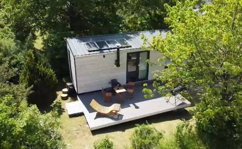 Ferienwohnung für 3 Personen, mit Terrasse und Garten sowie Ausblick