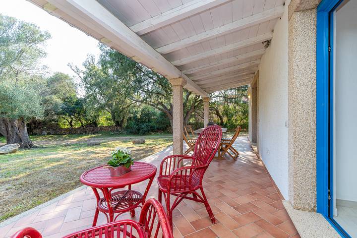 Casa vacanza per 4 persone, con terrazza in Golfo di Marinella