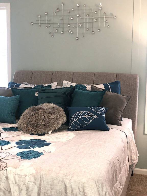 Yes! Westside Home Away From Home-Relax in Privacy-Best Shower Ever & Gas Grill in Jacksonville, Duval County