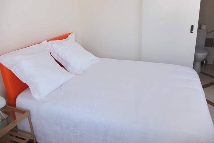 Gîte pour 2 personnes, avec jardin et terrasse à Neuvy-sur-Barangeon - 2