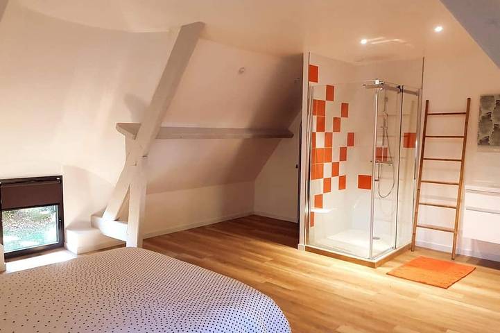 Location de vacances pour 4 personnes, avec terrasse et piscine ainsi que jardin et jacuzzi à Saint-Lyphard - 4