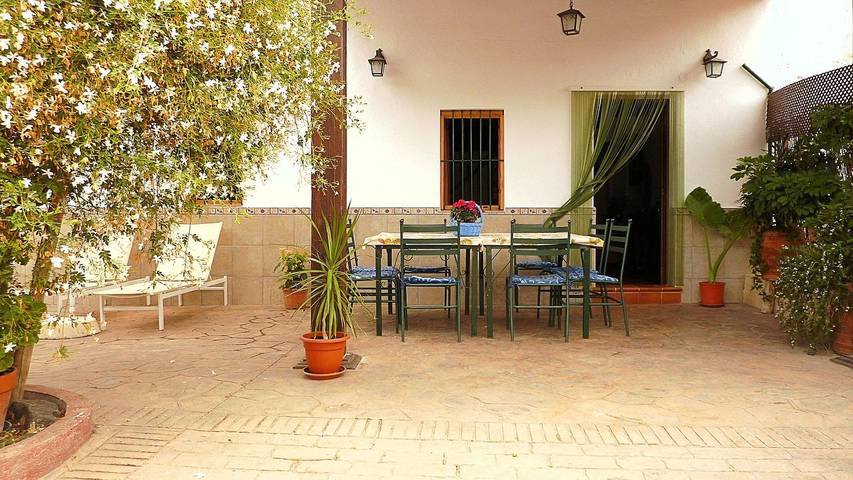 Casa rural para 9 personas, con piscina y jardín, Se admiten mascotas en Almogía - 4