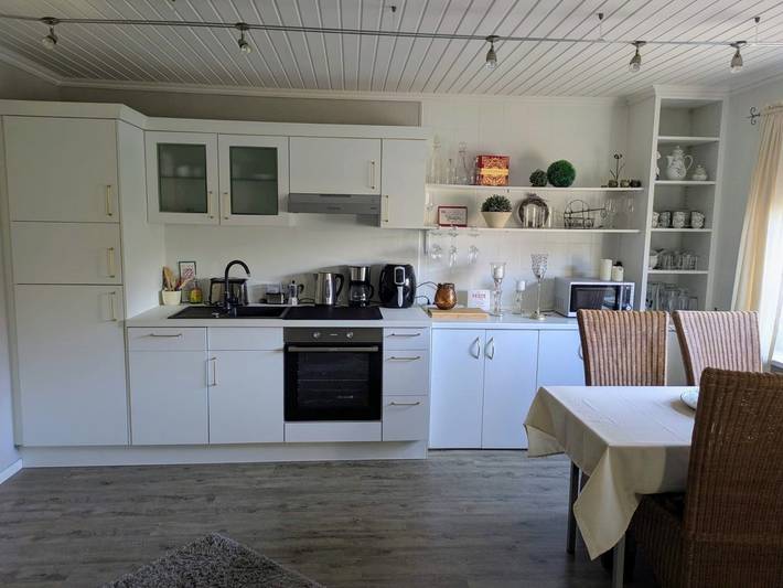 Ganze Ferienwohnung, Alt-Loga - Komfortable Ferienwohnung mit Salzgrotte und Wellnessangeboten in Leer, Landkreis Leer