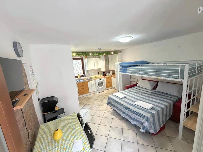 Gîte pour 2 personnes, avec vue à Stezzano - 2