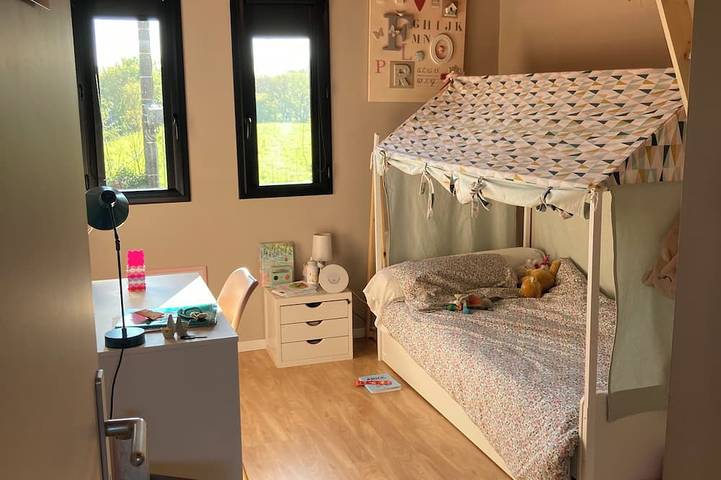 Location de vacances pour 6 personnes, avec jardin et terrasse à Couëron - 4