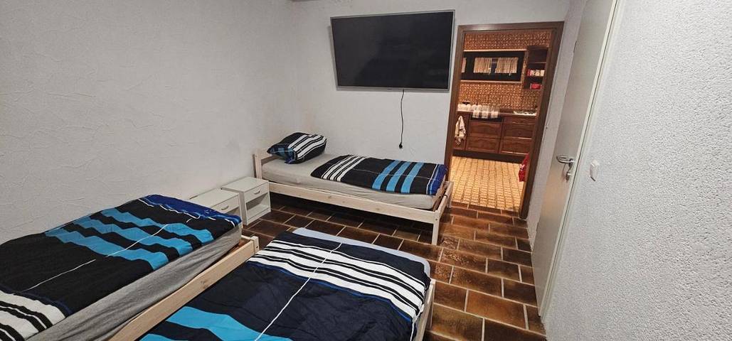 Ferienwohnung für 4 Personen, mit Terrasse und Garten in Ketsch - 4