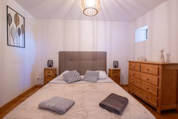 Gîte pour 4 Personnes dans Saint-Germain-de-Calberte, Région de Florac, Photo 3