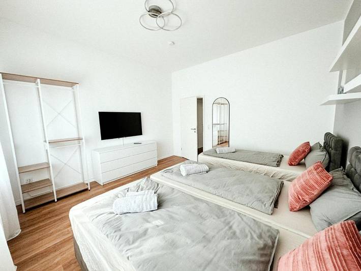 Ferienwohnung für 5 Personen, mit Balkon und Terrasse sowie Garten und Ausblick in Horn-Bad Meinberg - 4