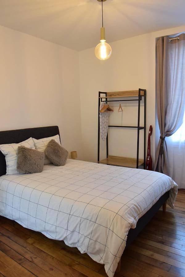 Geheel appartement, The Versailles Charm in Versailles, Yvelines