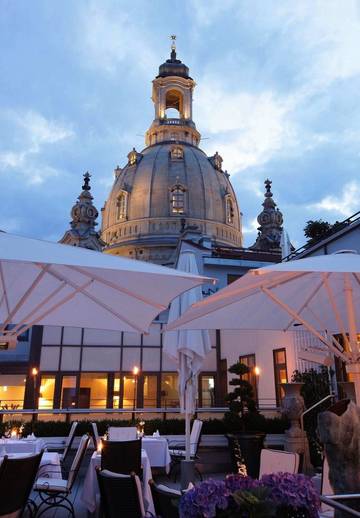 Hotel für 10 Personen, mit Sauna und Whirlpool sowie Terrasse in Dresden Striezelmarkt