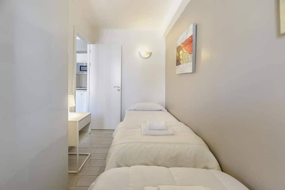 Entire apartment, Apartamento Esmeralda en Ibiza!!! 102 in Ses Figueretes, Ibiza (Municipality)
