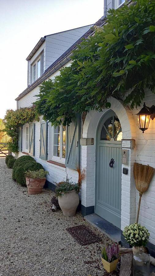 Location de vacances pour 2 personnes, avec jardin et piscine dans la Province du Brabant wallon - 3
