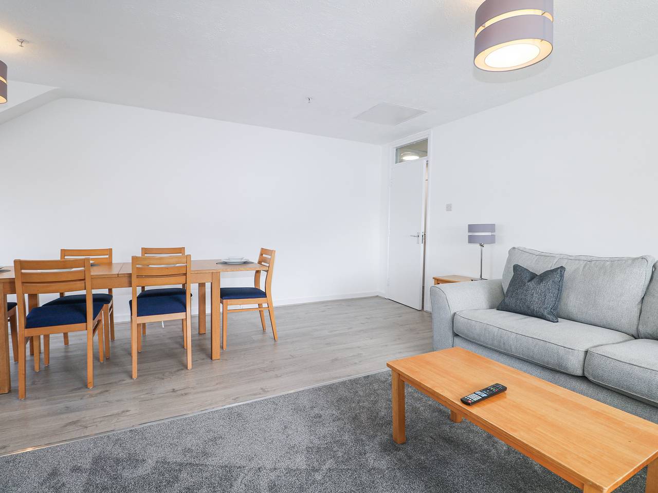 Flat 35 - Marine Court in Littlehampton, West Sussex