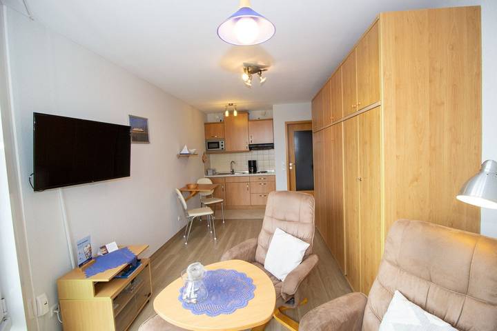 Ferienwohnung für 2 Personen, mit Sauna und Whirlpool in Döse - 3