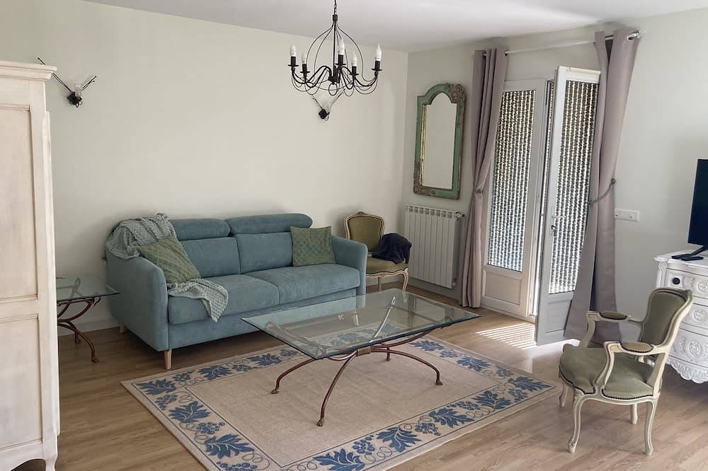 Apartamento entero, Appartement Dans Maison Villages Perchés du Var in Mons (Var), Region de Draguignan