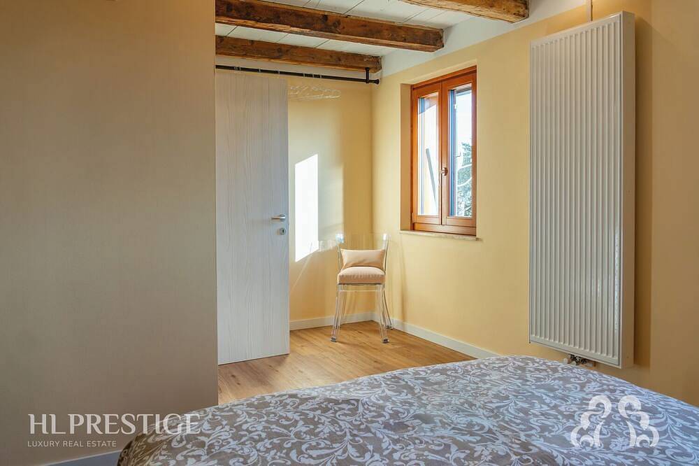 Apartamento entero, Elegancia histórica con vistas a las Dolomitas in Belluno, Schiara