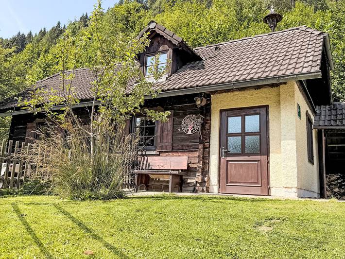 Bungalow für 4 Personen, mit Terrasse und Garten sowie Ausblick in der Steiermark