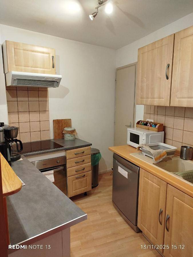 Gîte pour 6 personnes, avec terrasse dans Office De Tourisme De Pays Des Vallees D Ax - 2