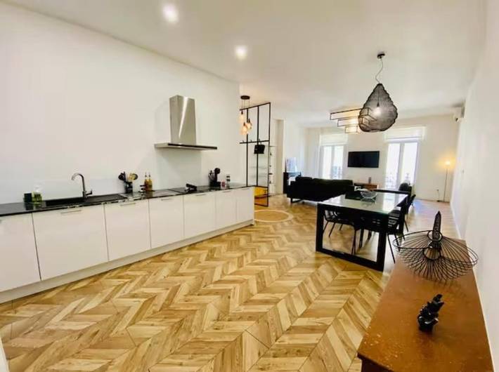 Gîte pour 2 personnes, avec balcon dans Theatre Moliere Scene Nationale - 4