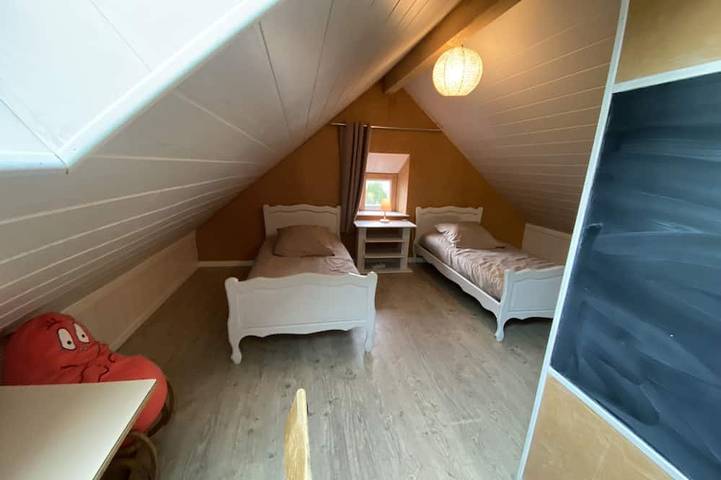 Location de vacances pour 12 personnes, avec jardin et jacuzzi à La Chapelle-devant-Bruyères - 4