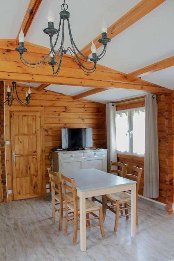 Gîte pour 4 personnes, avec jardin, animaux acceptés dans Montfroc - 4