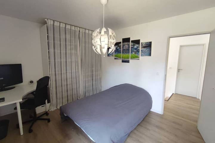 Location de vacances pour 8 personnes, avec Terrasse et Jardin à Ventabren - 2