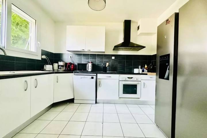 Location de vacances pour 6 personnes, avec jardin à Périgny - 4