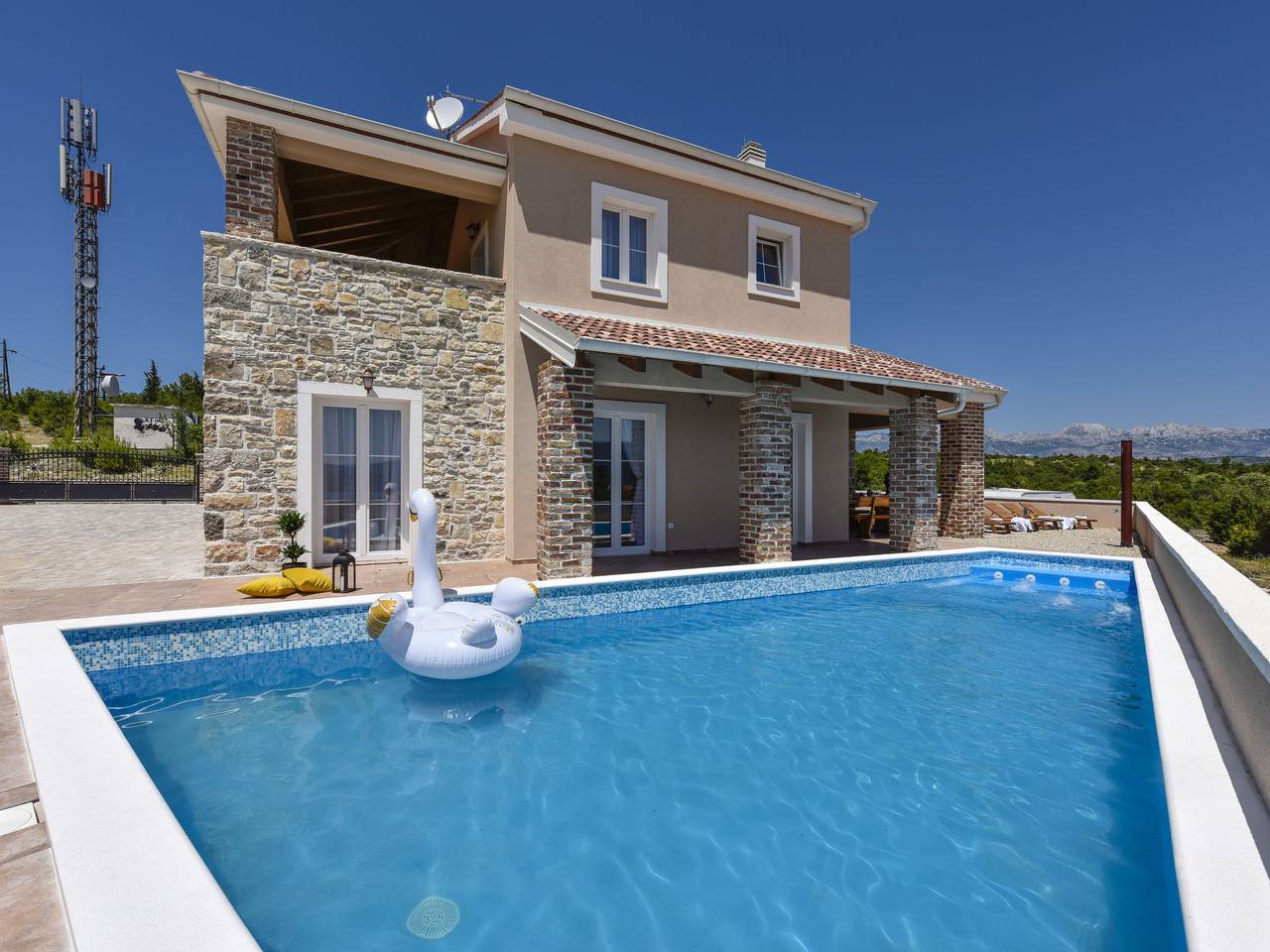 Casa vacanza a Zara a partire da 258€ a notte