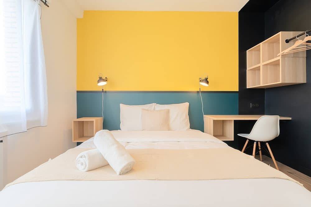 Appartement entier, Appartement rénové en 2023 à 10 min de Lille in Marcq-en-Barœul, Région de Lille