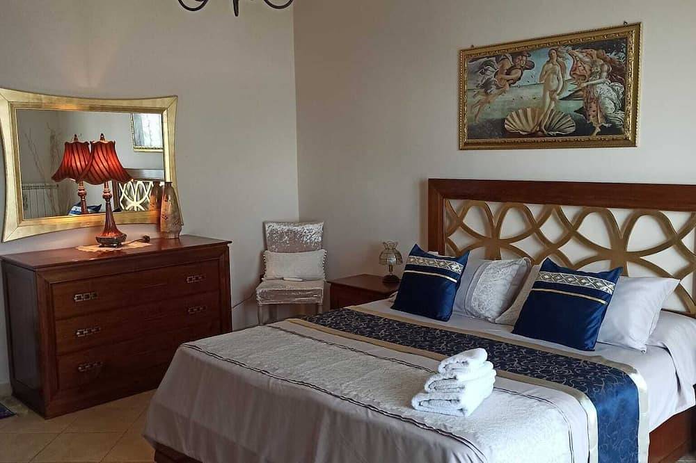 Private swimming pool and breathtaking sea view. in Vibo Valentia, Provincia de Vibo Valentia