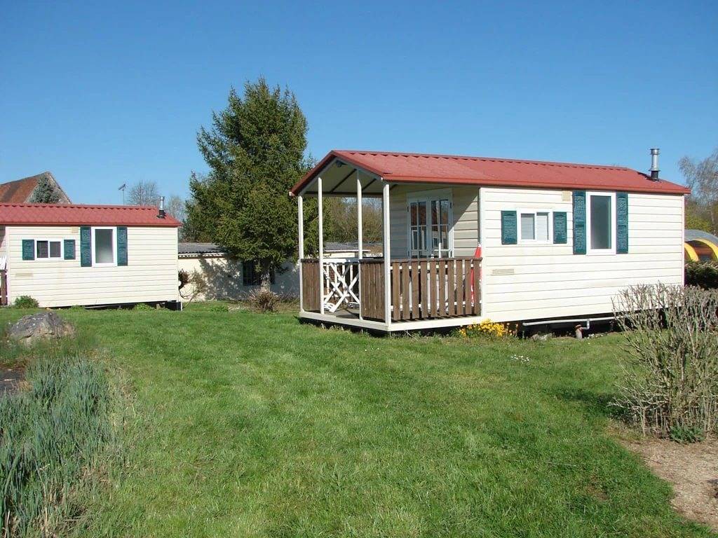 Zecamping 4* piscine couverte pataugeoire pet friendly tente clim 19m2 in Saint-Boil, Regio Chalon-sur-Saône