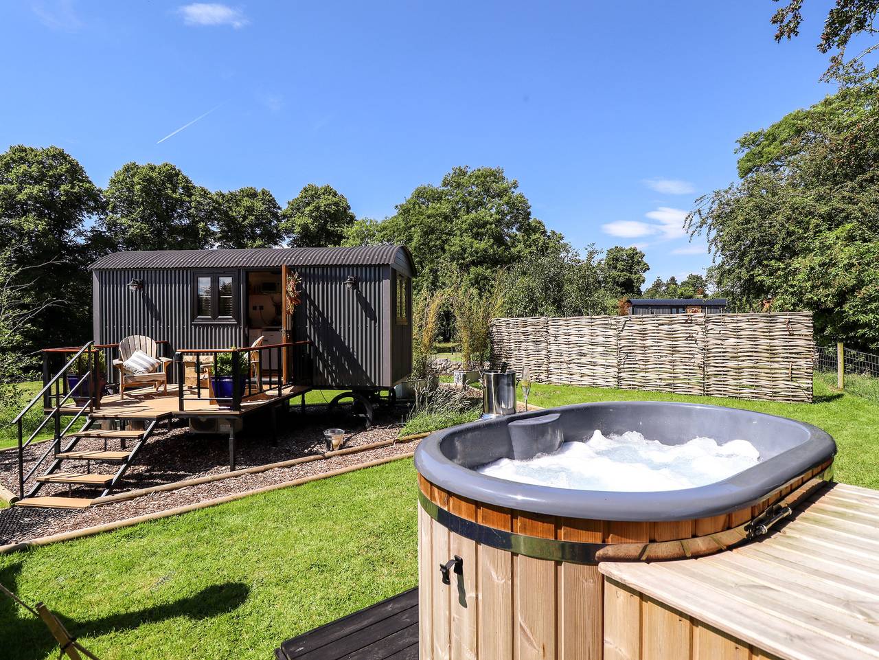 Herdwick Luxury Glamping in Sherwood Forest, Nottinghamshire