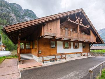 Casa Vacanza per 5 Persone in Penia, Canazei, Foto 1