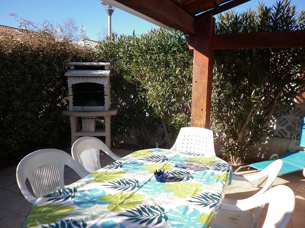 Appartement de vacances entier, Villa 3 pièces-mezzanine 6/7 couchages belle terrasse Cap D'Agde in Cap d'Agde, Agde