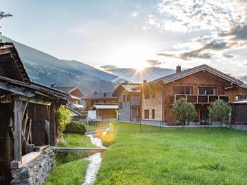 Chalet für 8 Personen, mit Sauna und Balkon in Wald im Pinzgau