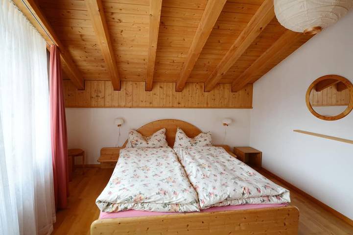 Ganze Wohnung, Heimelige 3-Zimmer Dachwohnung im Zentrum von Zermatt mit Matterhornblick in Zermatt, Walliser Alpen