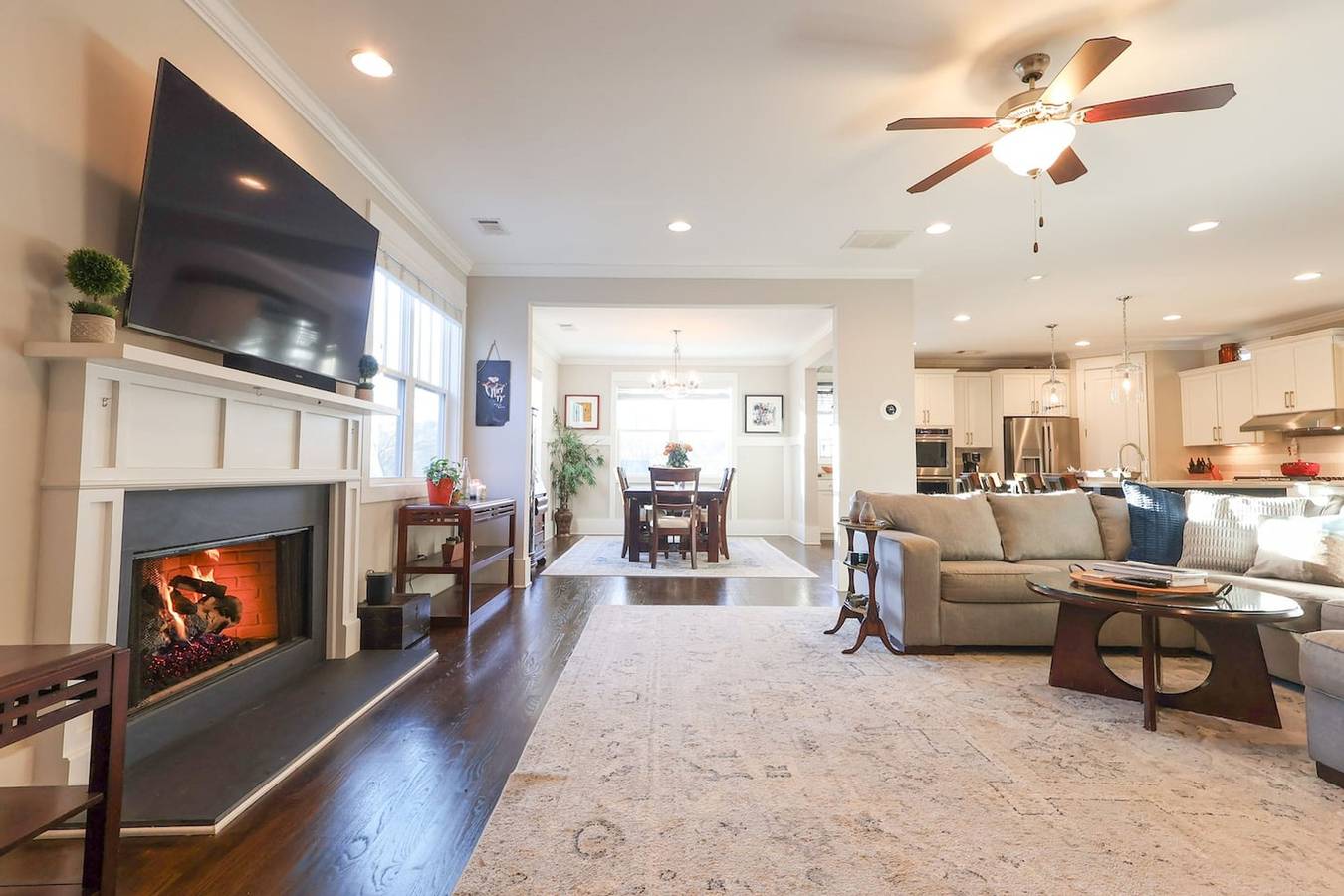 Delaware Luxe Retreat: Heated Pool 5Br/5Ba in Atlanta, Condado de Fulton