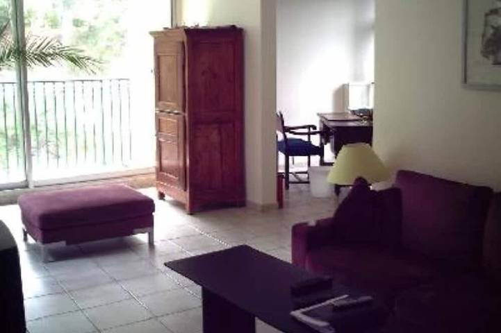 Gîte pour 7 personnes, avec balcon, animaux acceptés dans La Pointe-Rouge - 4